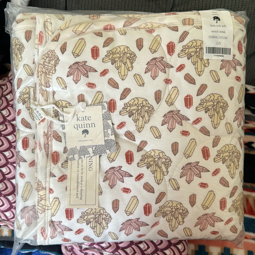 Kate Quinn Circle Quilt